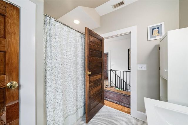 756 Berkeley Avenue NW, Atlanta, GA 30318
