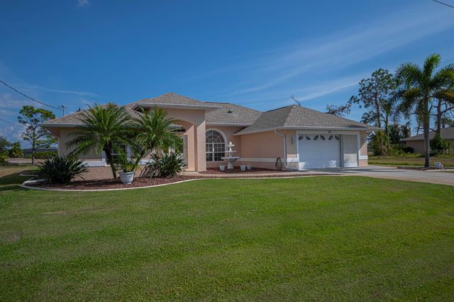 82 PINEHURST PLACE, Rotonda West, FL 33947
