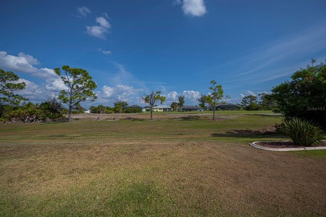 82 PINEHURST PLACE, Rotonda West, FL 33947