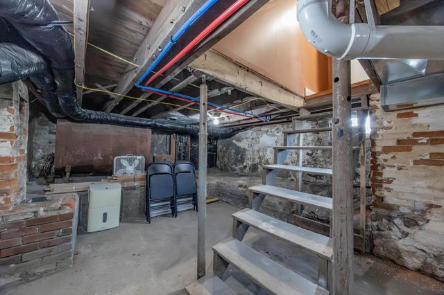 1141 Township Road 216, Bellefontaine, OH 43311