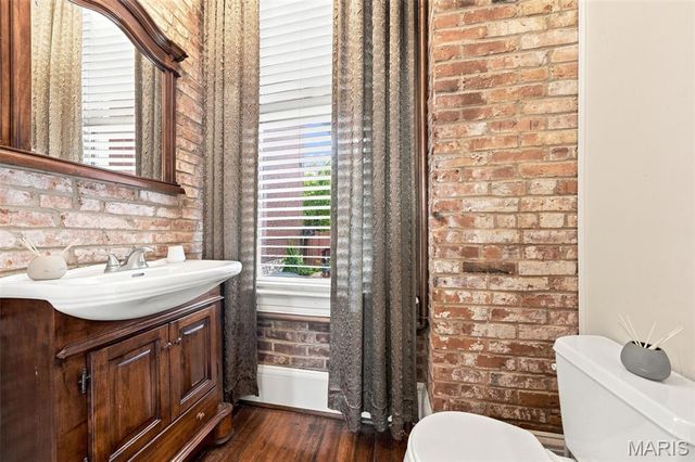 1923 S Compton Avenue, St Louis, MO 63104