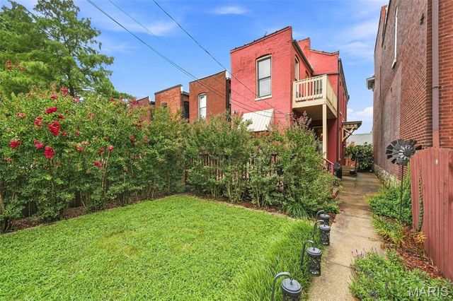 1923 S Compton Avenue, St Louis, MO 63104