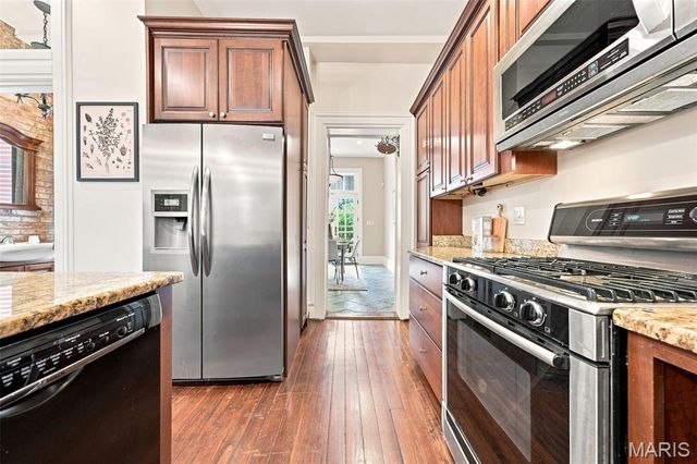 1923 S Compton Avenue, St Louis, MO 63104