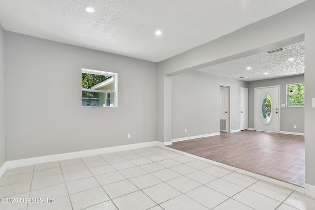 9028 CASTLE Boulevard, Jacksonville, FL 32208