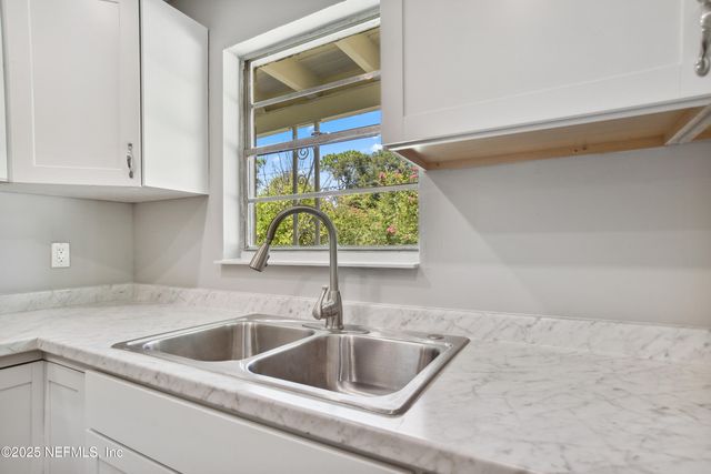 9028 CASTLE Boulevard, Jacksonville, FL 32208
