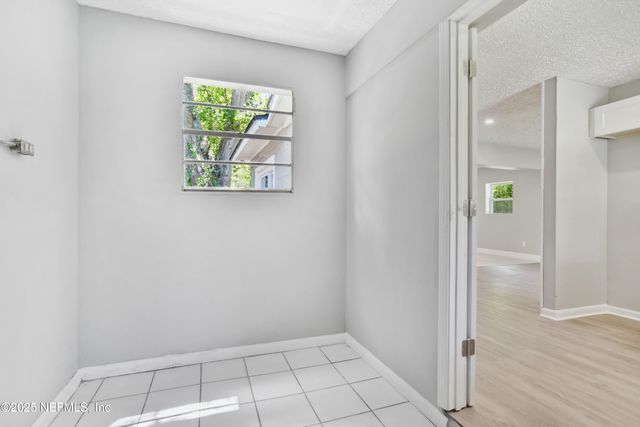 9028 CASTLE Boulevard, Jacksonville, FL 32208