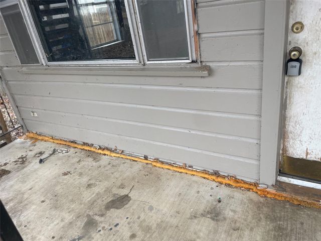 706 Sheffield Ave, Llano, TX 78643