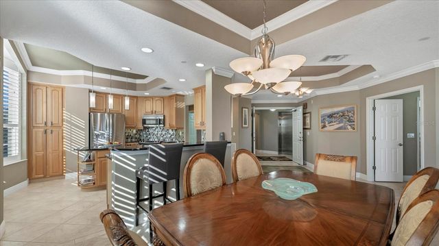 6414 WATERCREST WAY 302, Lakewood Ranch, FL 34202