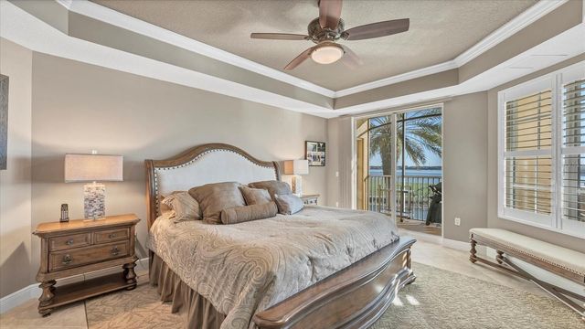 6414 WATERCREST WAY 302, Lakewood Ranch, FL 34202