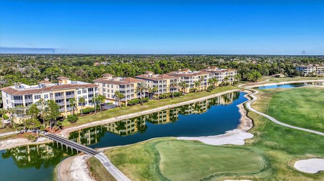 6414 WATERCREST WAY 302, Lakewood Ranch, FL 34202