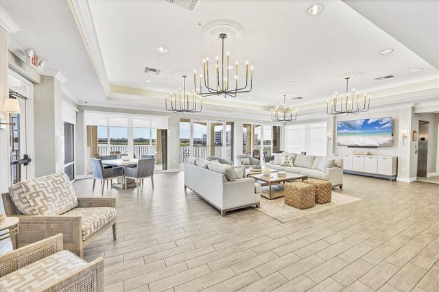 6414 WATERCREST WAY 302, Lakewood Ranch, FL 34202