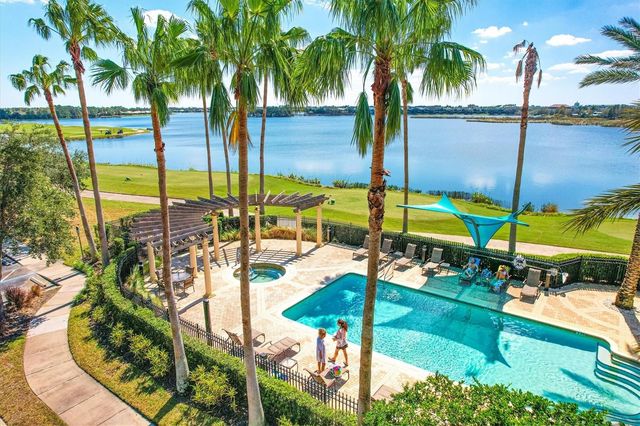 6414 WATERCREST WAY 302, Lakewood Ranch, FL 34202