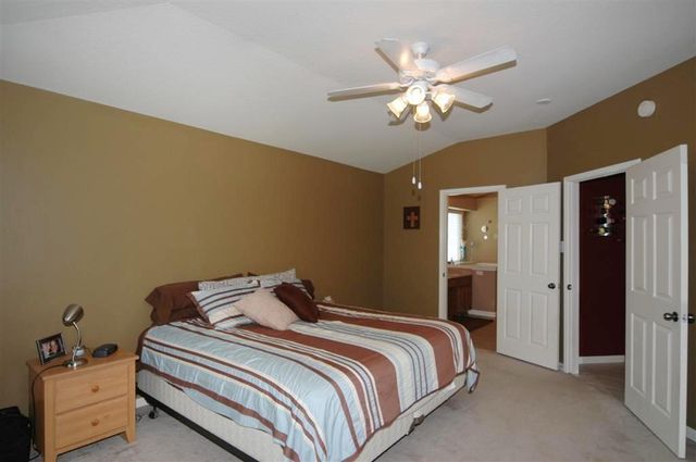 13110 Rippling Creek Lane, Pearland, TX 77584