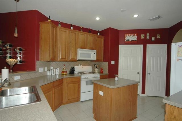 13110 Rippling Creek Lane, Pearland, TX 77584