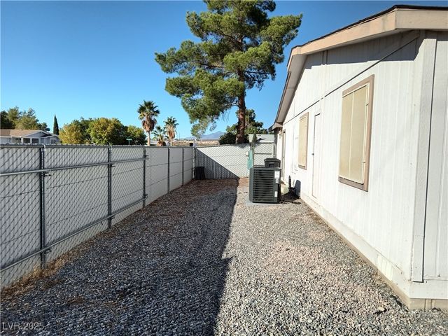 4151 East Pinewood Street, Pahrump, NV 89048
