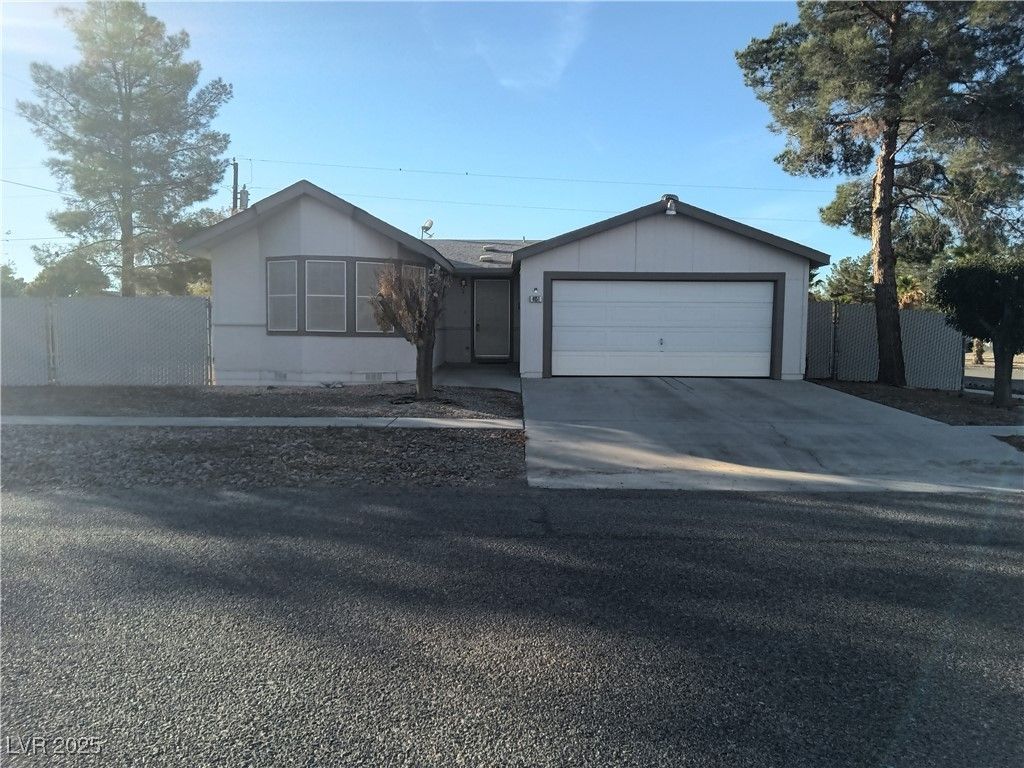 4151 East Pinewood Street, Pahrump, NV 89048