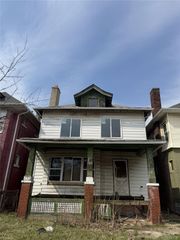 1452 W Euclid Street, Detroit, MI 48206