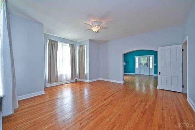 156 Parkway Avenue, Cincinnati, OH 45216