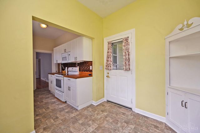 156 Parkway Avenue, Cincinnati, OH 45216