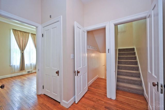 156 Parkway Avenue, Cincinnati, OH 45216