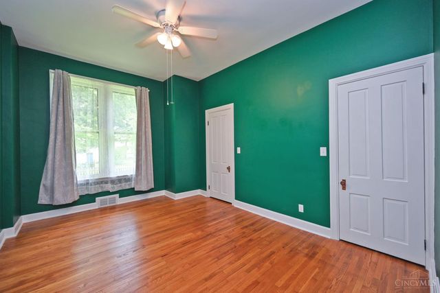 156 Parkway Avenue, Cincinnati, OH 45216