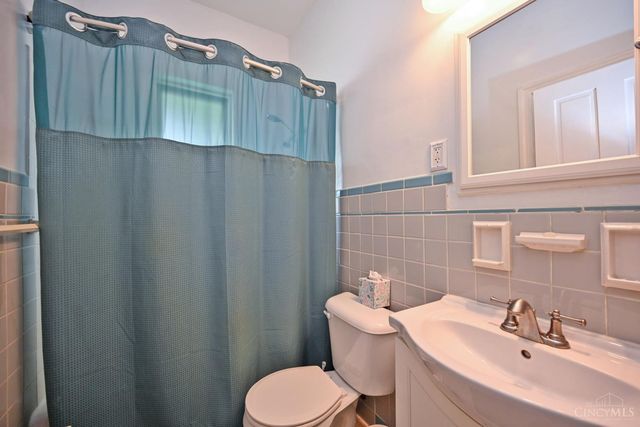 156 Parkway Avenue, Cincinnati, OH 45216