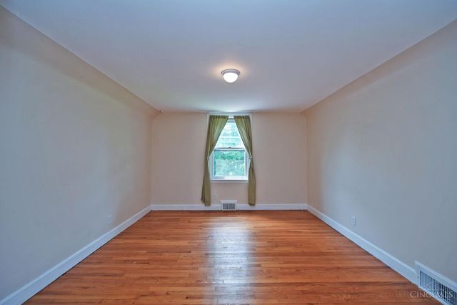 156 Parkway Avenue, Cincinnati, OH 45216