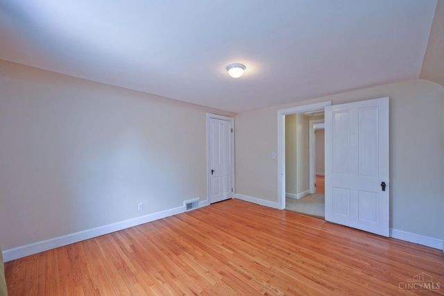 156 Parkway Avenue, Cincinnati, OH 45216
