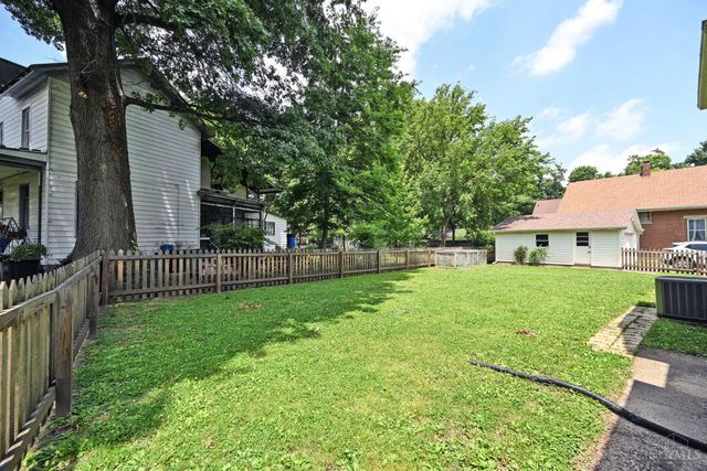 156 Parkway Avenue, Cincinnati, OH 45216