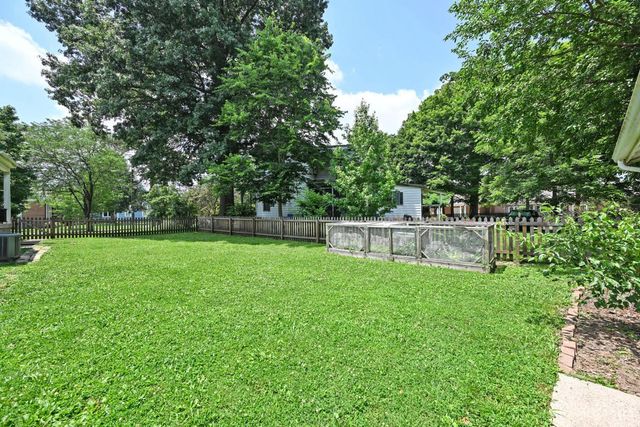156 Parkway Avenue, Cincinnati, OH 45216