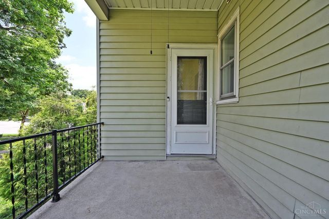 156 Parkway Avenue, Cincinnati, OH 45216