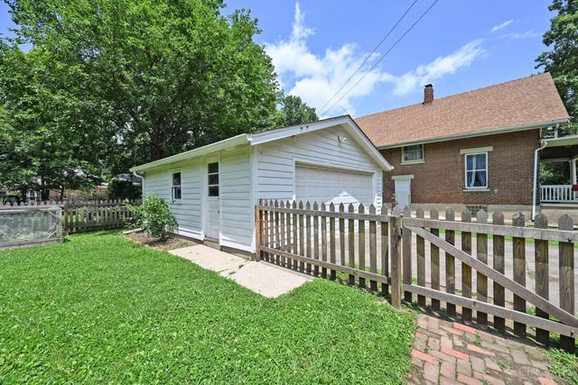 156 Parkway Avenue, Cincinnati, OH 45216