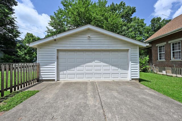 156 Parkway Avenue, Cincinnati, OH 45216