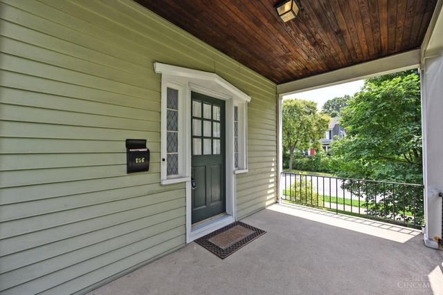 156 Parkway Avenue, Cincinnati, OH 45216
