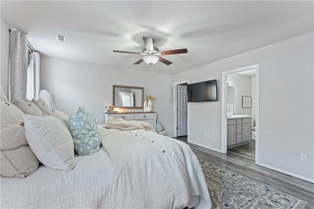 1061 E Bunting Street, Fayetteville, AR 72701