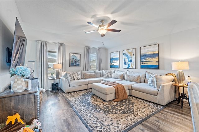 1061 E Bunting Street, Fayetteville, AR 72701