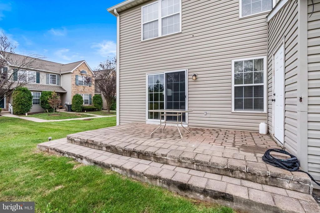 Image 36 of property listing at 300 DEER RUN CT, Royersford, PA 19468