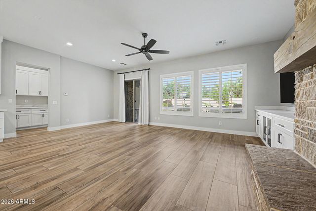 24011 N 24TH Place, Phoenix, AZ 85024