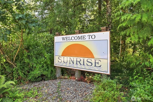 2233 E Birch Street, Bellingham, WA 98229