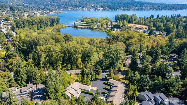 2233 E Birch Street, Bellingham, WA 98229