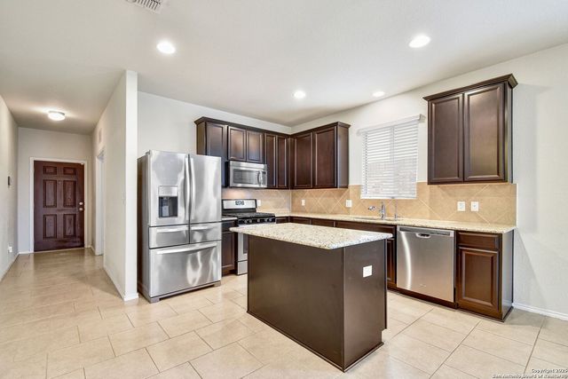 12935 Limestone, San Antonio, TX 78253