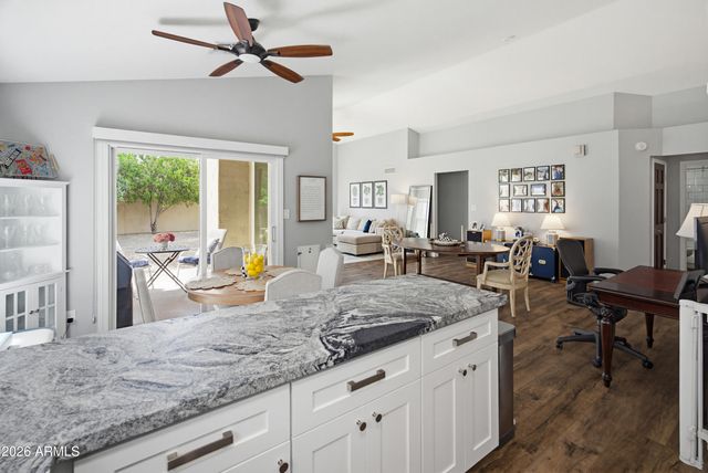 4127 E Becker Lane, Phoenix, AZ 85028