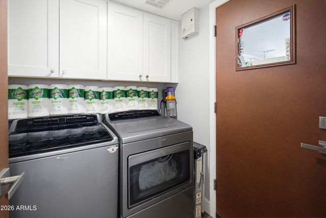 4127 E Becker Lane, Phoenix, AZ 85028