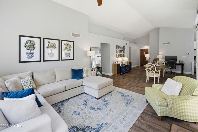 4127 E Becker Lane, Phoenix, AZ 85028