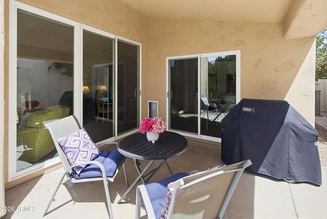 4127 E Becker Lane, Phoenix, AZ 85028