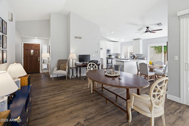 4127 E Becker Lane, Phoenix, AZ 85028