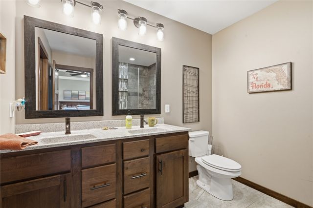 2787 Creekview Trail, Palo, IA 52324