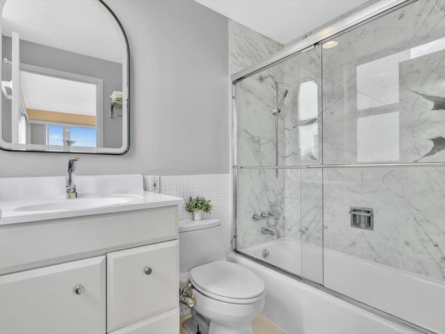 3300 NE 36th Street 708, Fort Lauderdale, FL 33308