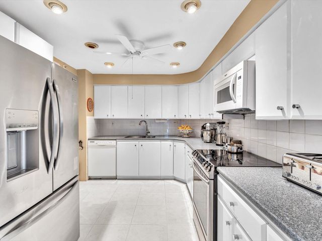 3300 NE 36th Street 708, Fort Lauderdale, FL 33308