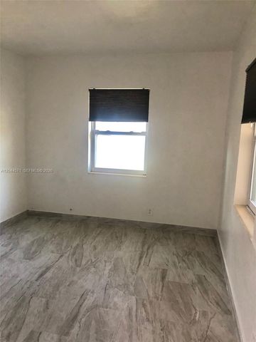 2519 pirece st b, Hollywood, FL 33020